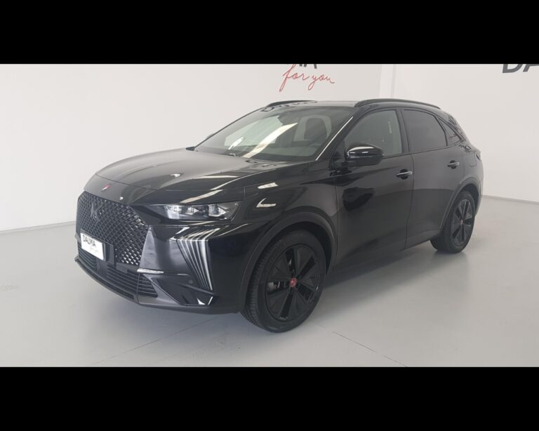 KM0 DS DS7 1.6 e-tense phev Performance Line+ 4x4 300cv auto